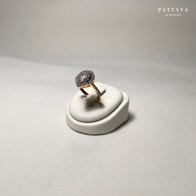 แหวน เพชรสวิส