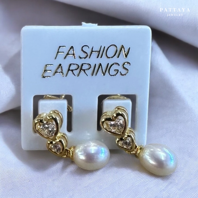 ต่างหูมุกแท้